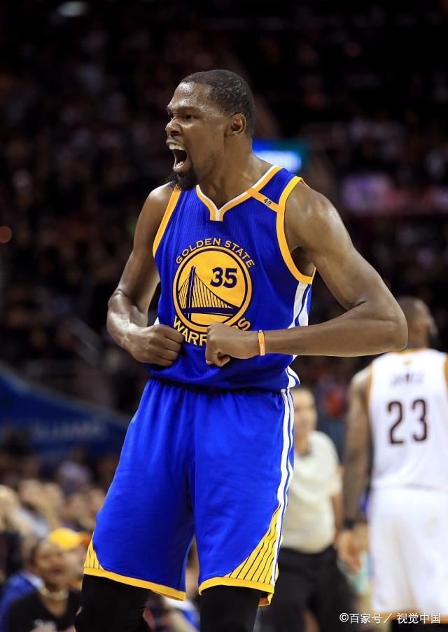 雄鹿双煞 “双鬼拍门”！你见过最炸裂的 NBA 双人盖帽是哪球？