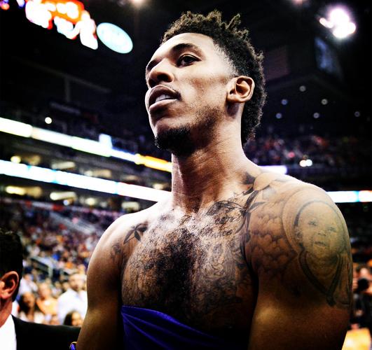 [中超]上海海港击败梅州客家 中超十轮不败