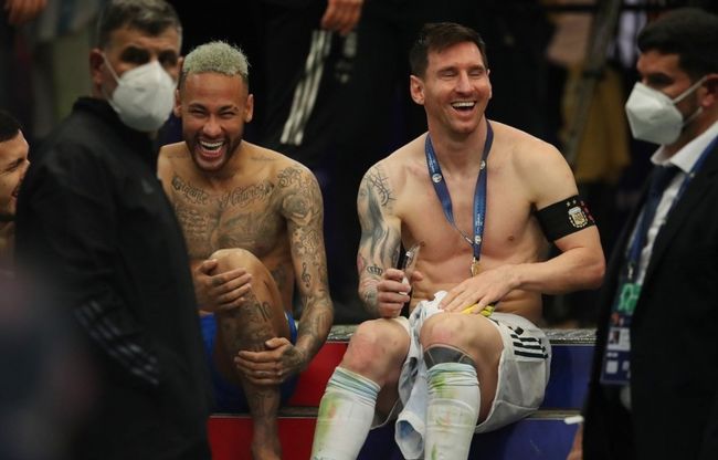 全能表现！世体：佩德里本赛季欧冠跑动距离114.