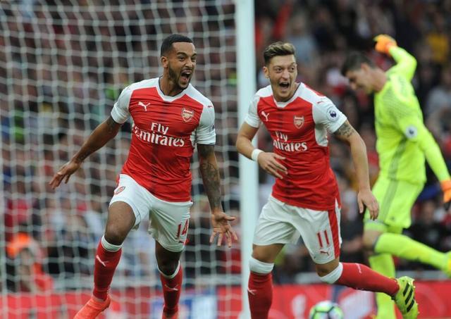 队记：谢泼德参加投篮训练时不再佩戴护具 他预计至少再缺阵一周