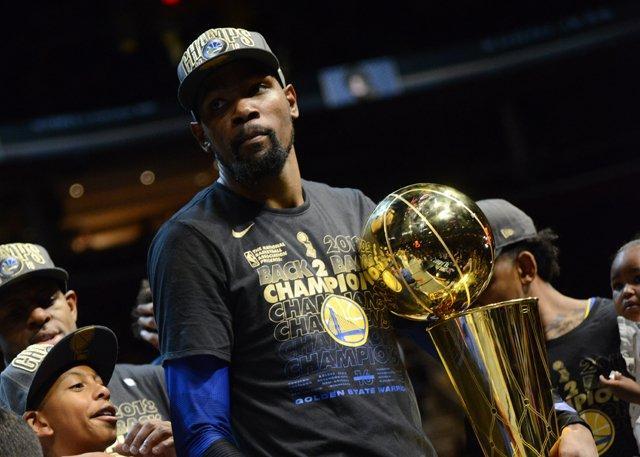 7年生涯，7次被裁，一身统治级天赋，为何始终无法兑现？