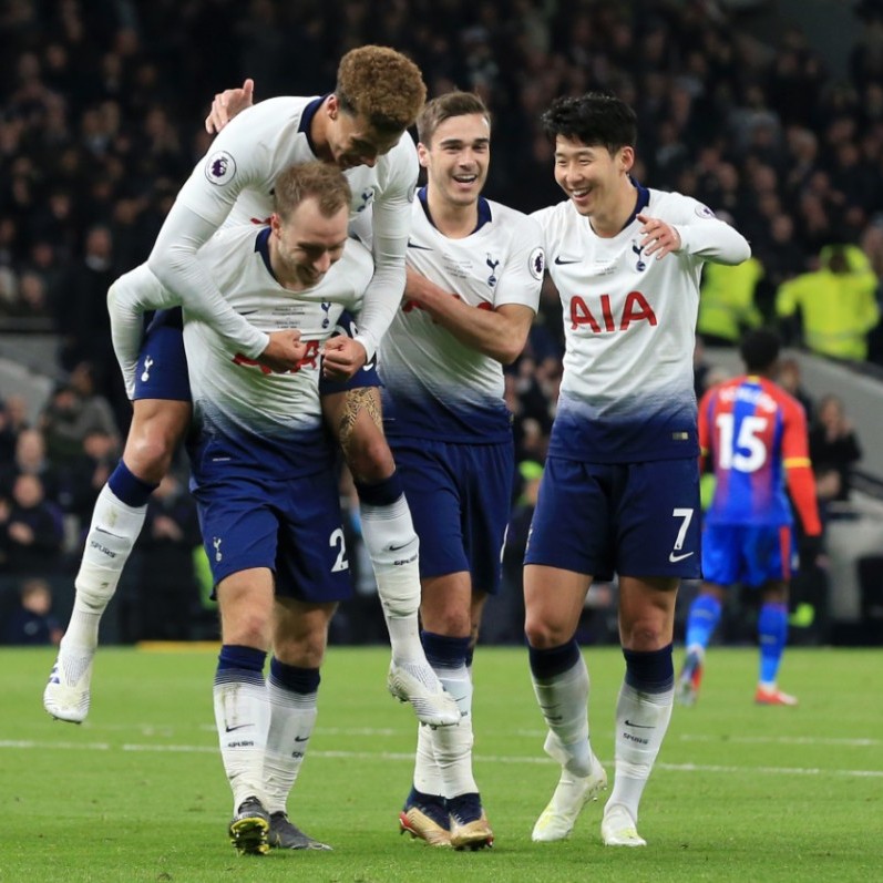 英超积分榜更新：曼城榜首压力加大,