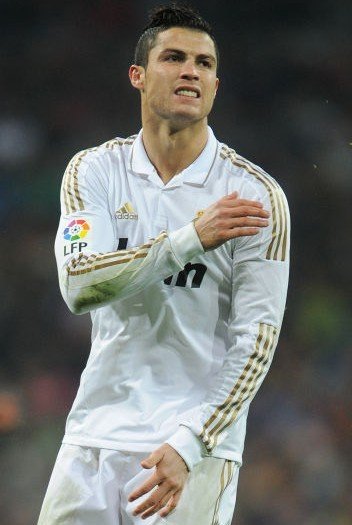 游侠早报：马克龙祝贺《光与影》！《ARC》更新后发现新bug